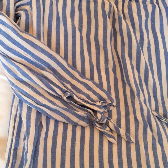 Off shoulder blue and white striped dress - Picture 2 of 5